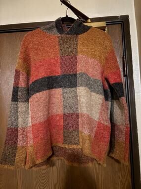 Autumn/ Fall/ Winter Red and Orange Patchwork Hooded Sweater
